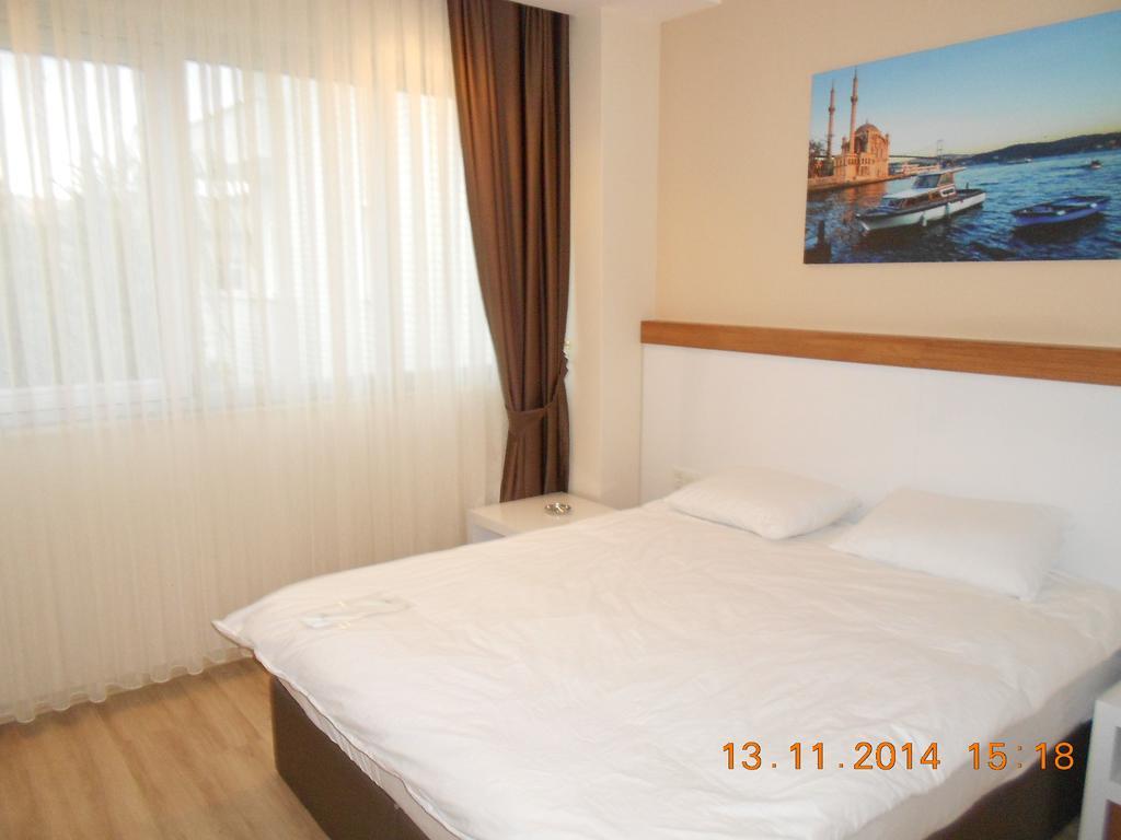 Yasar Hotel Sultandagi Room photo